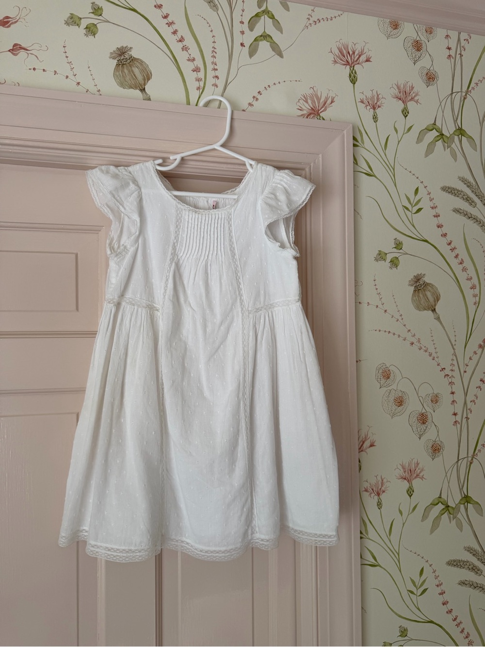 Bonpoint White Swiss Dot Dress – Size 6